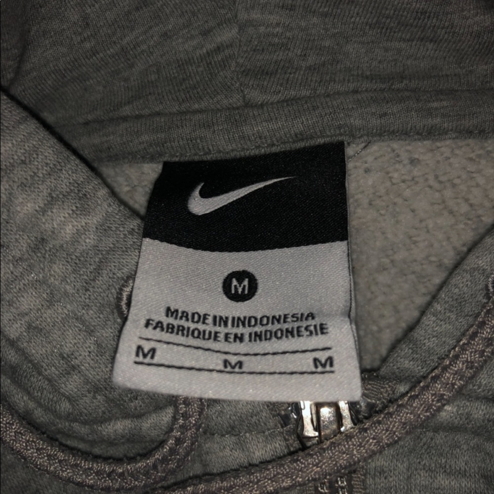 Nike jacket medium - Picture 3 of 4